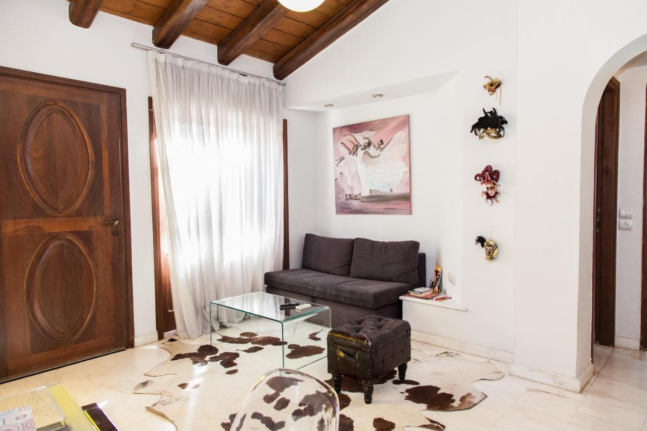 Apartament Gorgeous Neoclassic Close To Monastiraki Sqr Ateny